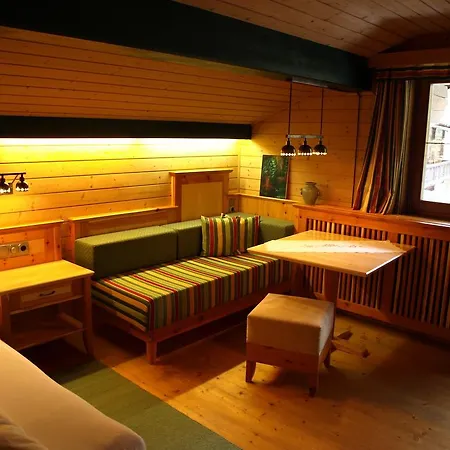 Отель Der Gannerhof 3*